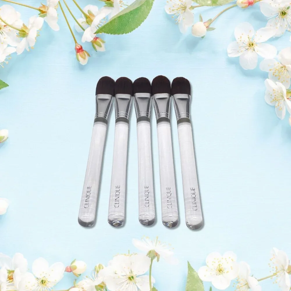 5 Clinique Concealer Foundation Makeup Brush